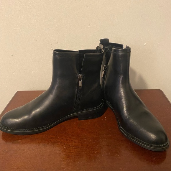 🔅NWOT🔅 Franco Sarto Booties w/ Mini Studs - Picture 3 of 4